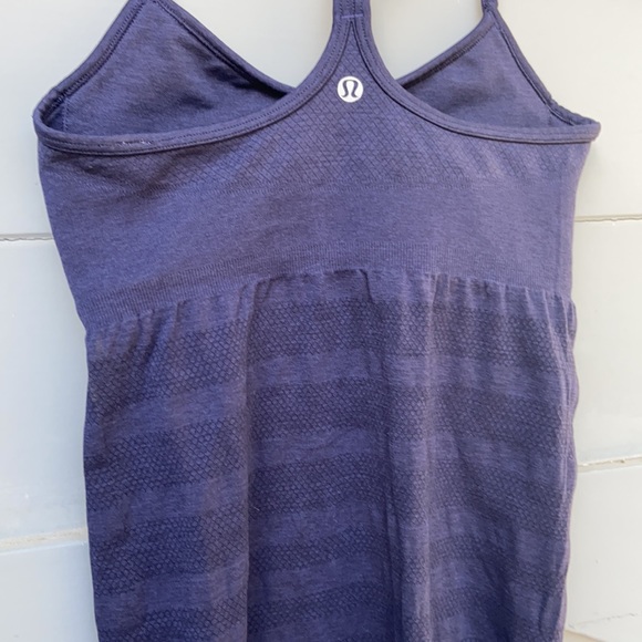 Lululemon Power Y Tech Tank - Picture 6 of 7